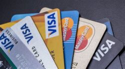 US lawmakers debate credit card market rules, fee impacts on customers